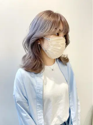 ミディアム カラー 韓国レイヤーカット/ ダブルカラーのヘアスタイル