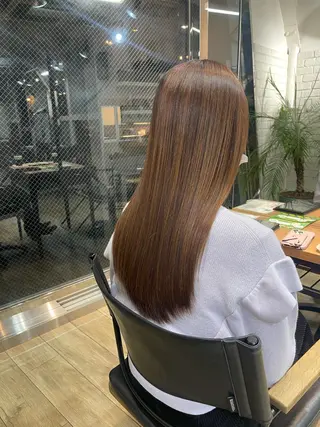 セミロング BUZZ所属・四ッ井 翔のヘアスタイル