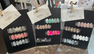 ネイル 石垣 亜希のネイルデザイン