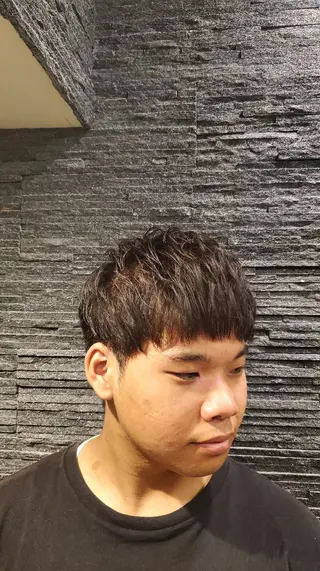 ミディアム 髙司 哲伸のヘアスタイル