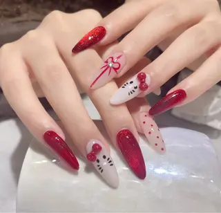 ネイル Pure&Rich Nailのネイルデザイン