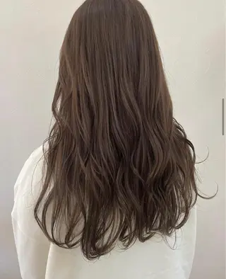 ロング カラー Agu hair time所属・time_ メラニーのヘアスタイル