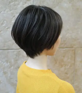 ショート カラー 斉藤 貴也のヘアスタイル