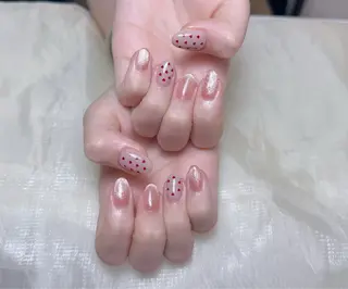 ネイル Rolakira マニのネイルデザイン