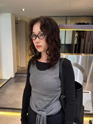 ミディアム パーマ Qin shaire salon 原宿所属・🌿パーマ/ボブ/ レイヤー/Mikiのヘアスタイル