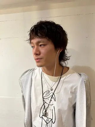 カラー ✩ジョウタロウ 艶カラーのヘアスタイル