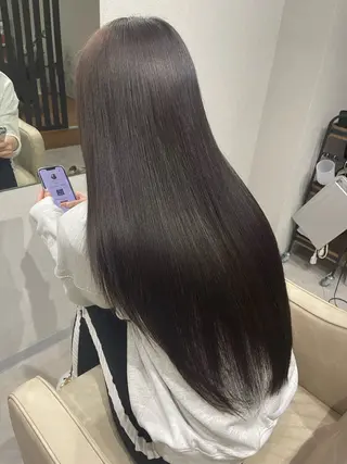 ロング Realme京都四条烏丸ドゥエ所属・馬込 祝生のヘアスタイル