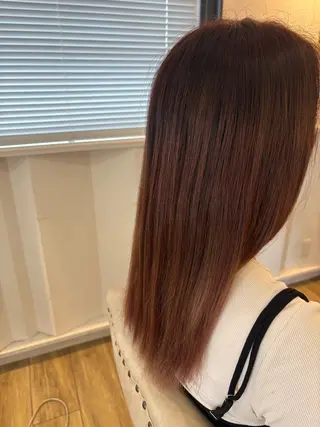 ロング カラー 加藤 幸香のヘアスタイル