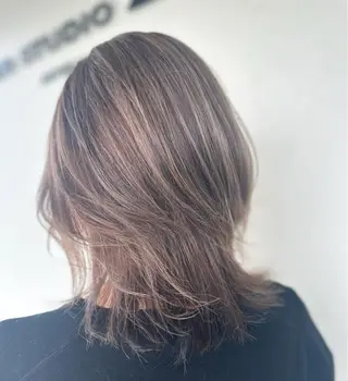 ミディアム カラー うる艶カラー美容師 ayumiのヘアスタイル