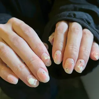 ネイル y u m e / 学芸大学のネイルデザイン