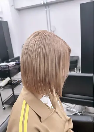 ショート カラー ブリーチ/ボブ ショート/はらのヘアスタイル