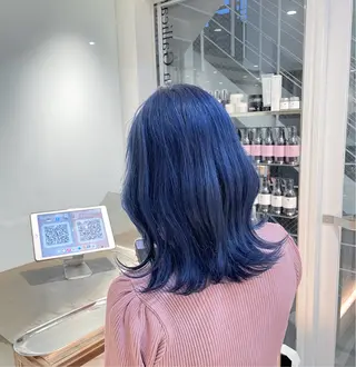 セミロング カラー ヘアアレンジ 艶髪✨寒色カラー✨ 翁長孝輔のヘアスタイル