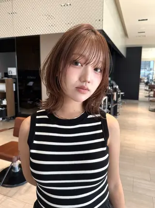 ミディアム レイヤー/顔周り カット/松岡 祥利のヘアスタイル