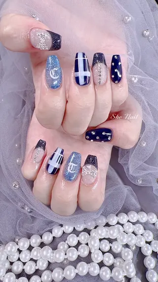 ネイル She   Nail所属・ISA_ BELLAのネイルデザイン