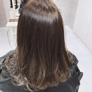 ミディアム カラー hairdressing salon　mulum所属・Kasumi 店長のマツエク・マツパデザイン