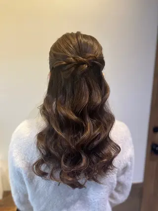 セミロング ❁ヘアメ❁ YUMI ❁ゆみ❁横浜桜木町のヘアスタイル