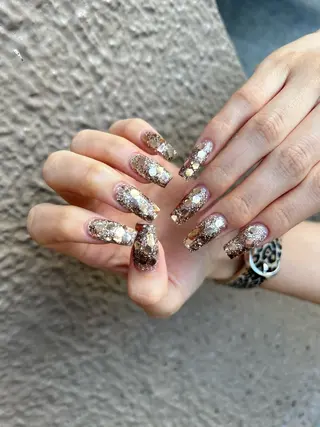 ネイル ✴︎ Delightのネイルデザイン