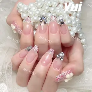 ネイル 🌷 Mooning 🌷のネイルデザイン