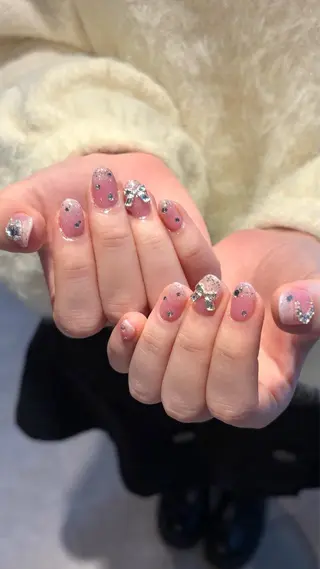 ネイル レイヤー/手書きネイ ルCOCORO 🎀のネイルデザイン