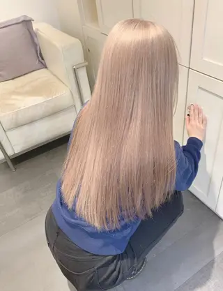 ロング カラー 伊藤 りいなのヘアスタイル