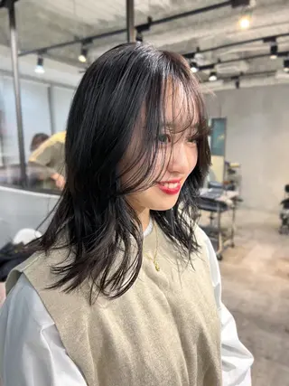 セミロング Miku 🇺🇸のヘアスタイル