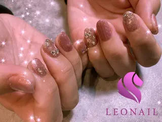 ネイル Leo Nailのネイルデザイン