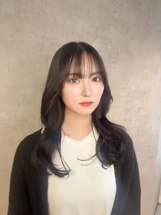 セミロング KAEDE🎀 ジャニオタ美容師のヘアスタイル