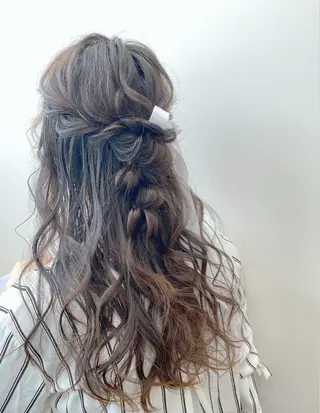 ロング ヘアアレンジ GRANLUSSO 〜グランルッソ駅前店所属・木口 嘉美のヘアスタイル