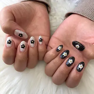 ネイル 西岡 杏のネイルデザイン