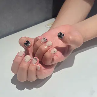 ネイル 高橋 麻里子のネイルデザイン