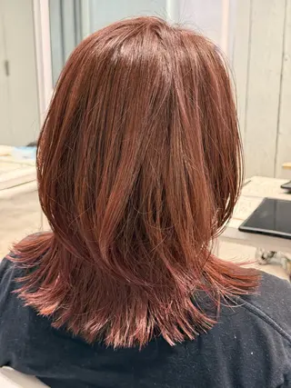 ミディアム MAISON des M.SLASH所属・韓国風レイヤー/ 艶カラー竹内貫のヘアスタイル