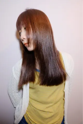 セミロング パーマ すみとも るなのヘアスタイル