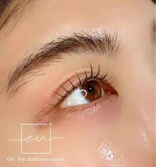 マツエク・マツパ Na0 .en ornerのマツエク・マツパデザイン