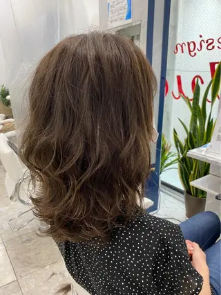 ミディアム カラー 🧸縮毛矯正特化 金澤 彩香🎀のヘアスタイル