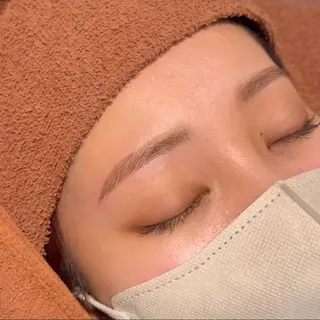 アイブロウ MODEk's TESORO柿崎流依のマツエク・マツパデザイン