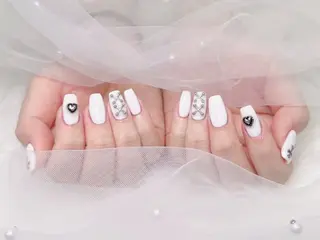 ネイル lucky nail 歌舞伎町のネイルデザイン