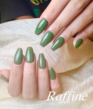 ネイル RAFFINE 月🦋🩵のネイルデザイン
