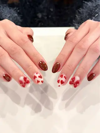 ネイル 岡崎 佑香のネイルデザイン