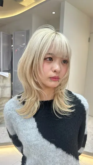 ミディアム カラー ダブルカラー 韓国レイヤーKYONのヘアスタイル