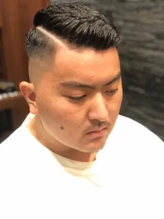 ショート ヒロ銀座バーバーショップ難波店所属・縮毛矯正/パーマ 宮河 惇💈のヘアスタイル