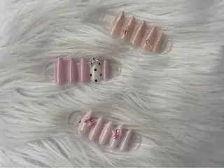 ネイル ANELA サクラのネイルデザイン