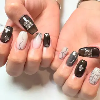 ネイル OAKたまプラ MiKiのネイルデザイン