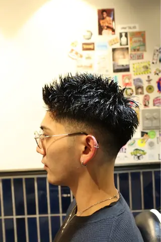 ショート 佐藤 郁哉のヘアスタイル