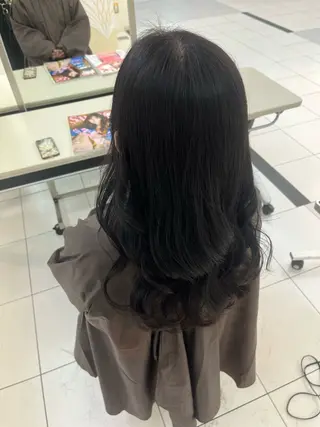 ロング カラー little lulu 梅田所属・Saya/ショート/ ボブ/大阪/梅田のヘアスタイル