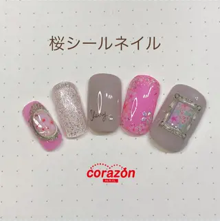 ネイル corazon所属・ネイリスト aicoのネイルデザイン