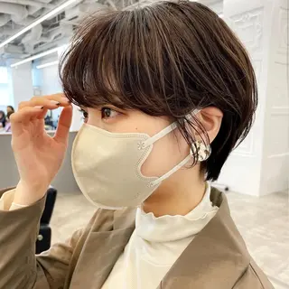 ショート カラー パーマ レイヤー/ショート透 明感カラー/西田祐賀のヘアスタイル