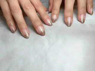 ネイル 𝐑𝐞𝐯𝐢𝐨 ___堺市西区のマツエク・マツパデザイン
