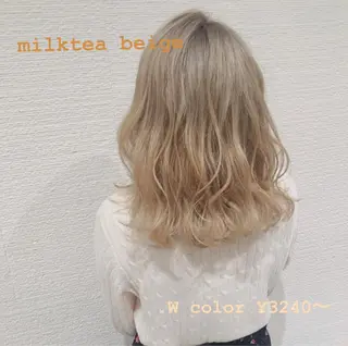 セミロング カラー 赤阪 優奈のヘアスタイル