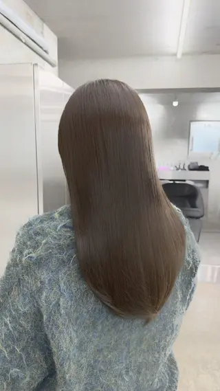 ロング カラー 高橋大樹/グレージュ 透明感/髪質改善のヘアスタイル