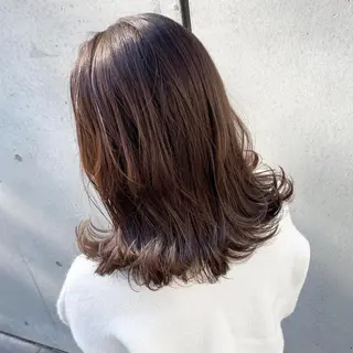ミディアム 透け感×顔まわり デザイン✂︎吉田のヘアスタイル